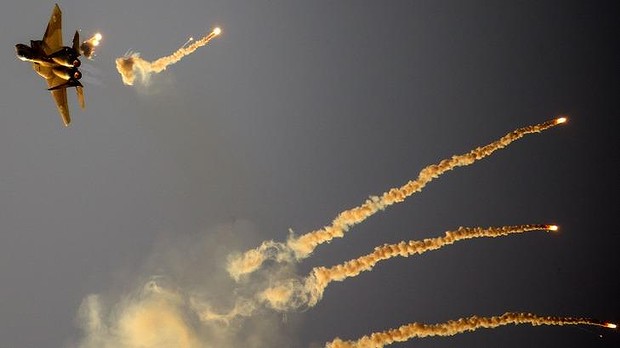 巴以局势趋向紧张 以色列再度空袭加沙