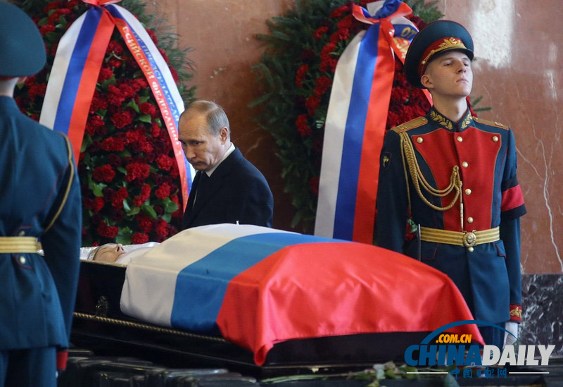 普京出席AK-47之父葬礼