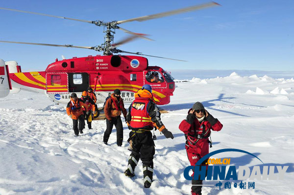 南极救援引发“伪科考”争议 被救船只半数付钱旅游