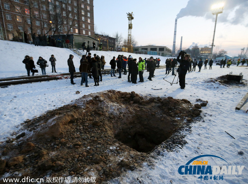 俄罗斯施工失误 混凝土桩穿透地铁隧道致交通停滞