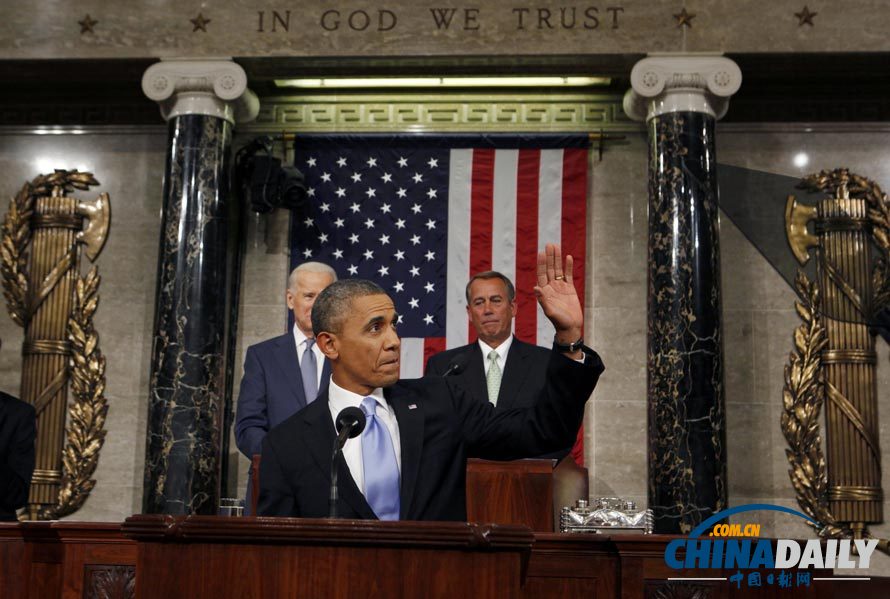 奥巴马发表年度国情咨文 向米歇尔挥手致意