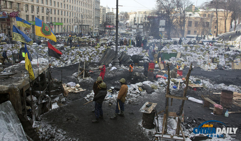 乌克兰反对派示威持续 总统被迫请病假“开溜”