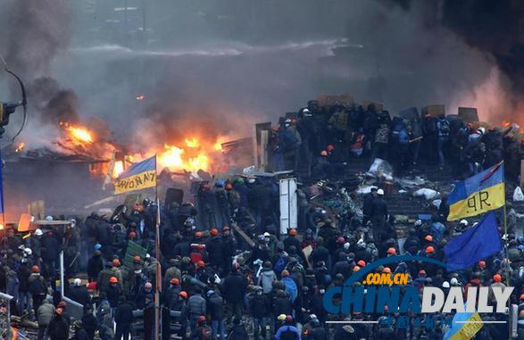乌克兰暴力冲突死亡人数升至22人 逾千人受伤