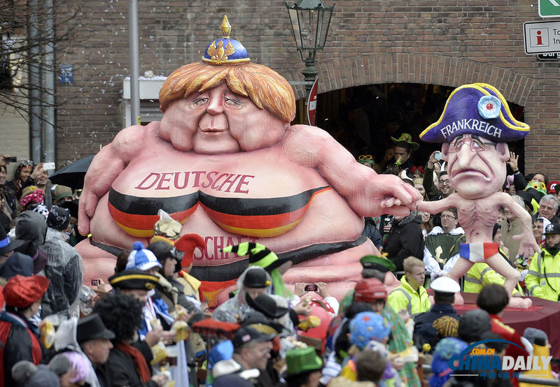 普京秀肌肉、奥巴马杀斯诺登：德国狂欢节推出讽刺时政巡游