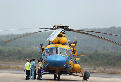 越南安26飞机今搜寻数小时 天气条件良好利于搜救