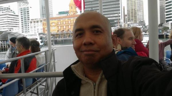 马警方追查与机长通话的神秘女人