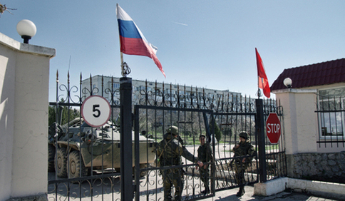俄国防部：俄罗斯国旗在克里米亚所有部队升起