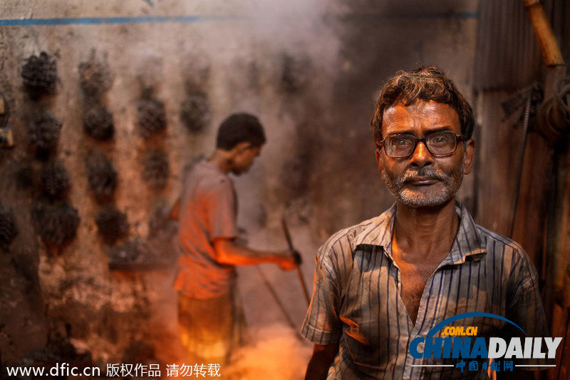 孟加拉高危工作无防护用具条件令人忧心