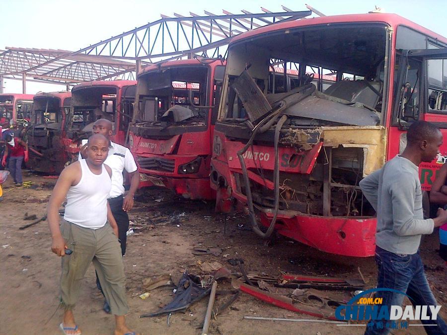 尼日利亚爆炸71死124伤 总统誓言消灭极端组织