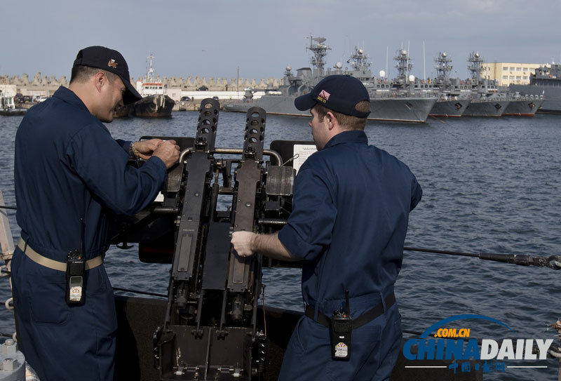 美军导弹驱逐舰抵达黑海旨在威慑俄罗斯