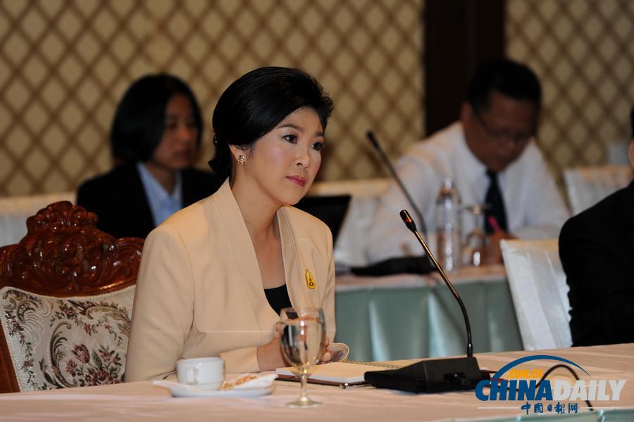 英拉被解除泰国总理职务 组图回顾其执政生涯