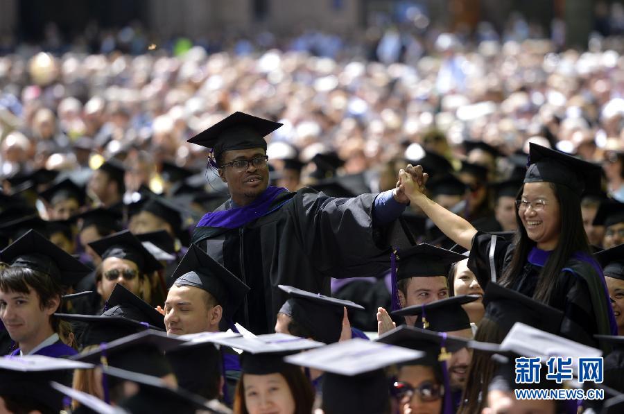 美国耶鲁大学举行2014届毕业典礼（高清组图）