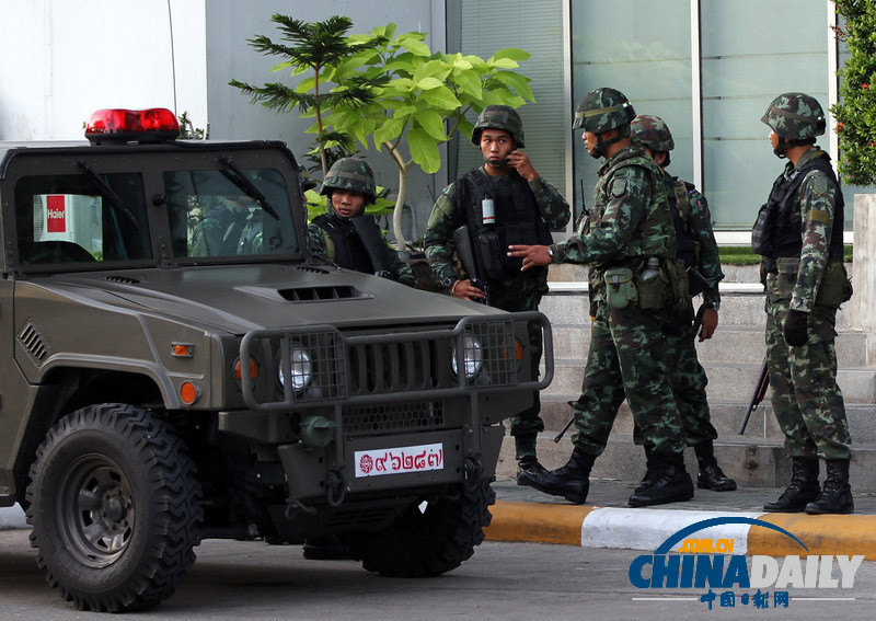 泰国军方宣布戒严令 称并非军事政变