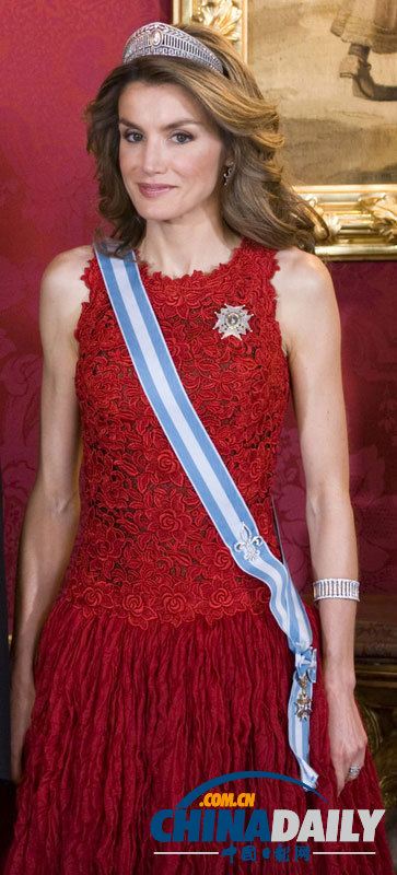 西班牙王储妃优雅着装盘点 最美王妃将成一国