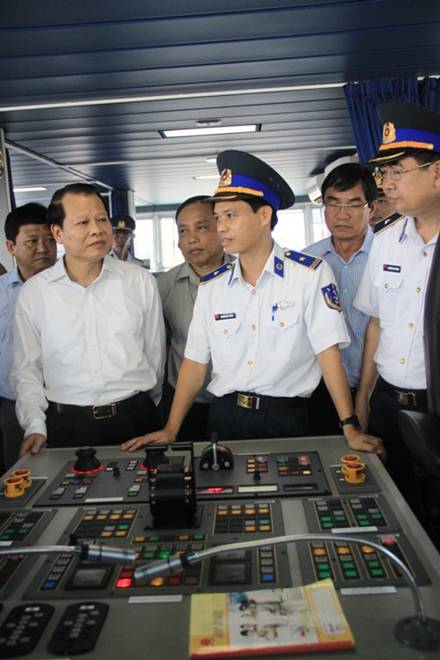 越南副总理武文宁：必须要有大船、更现代化的船