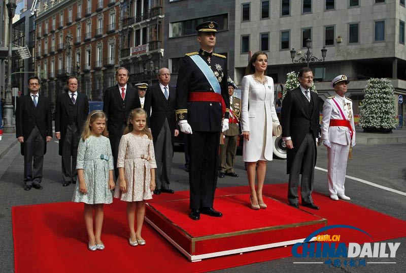 西班牙新国王费利佩六世正式宣誓登基