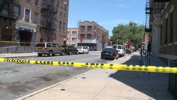 纽约血腥周末：5大区均发生枪击案2死14伤