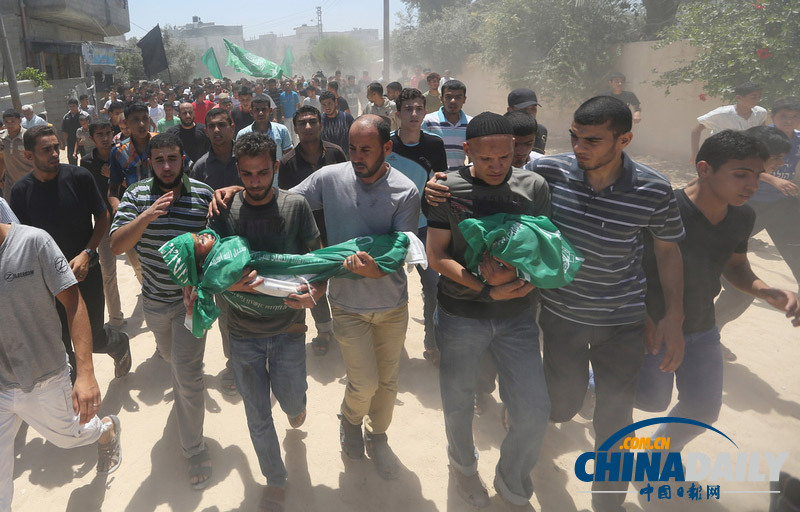 以军加强对加沙地带空袭 三岁男童一家四口身亡