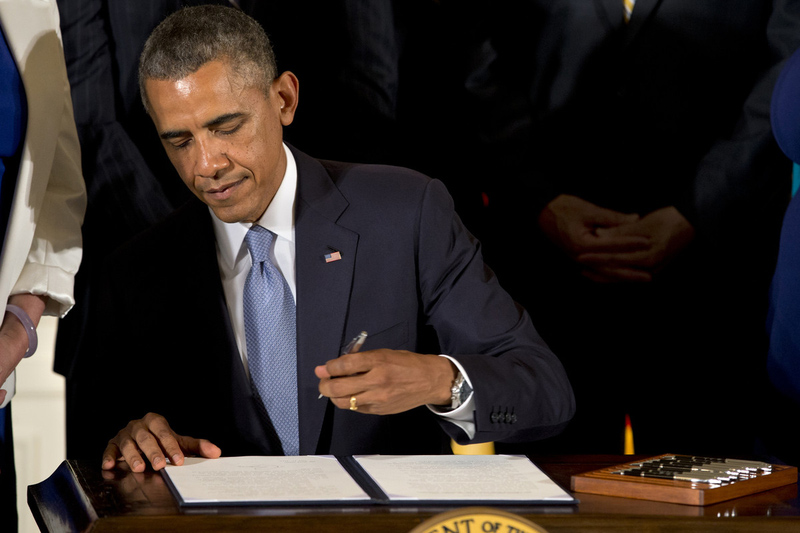 奥巴马签署行政令 保护同性恋群体劳动权益