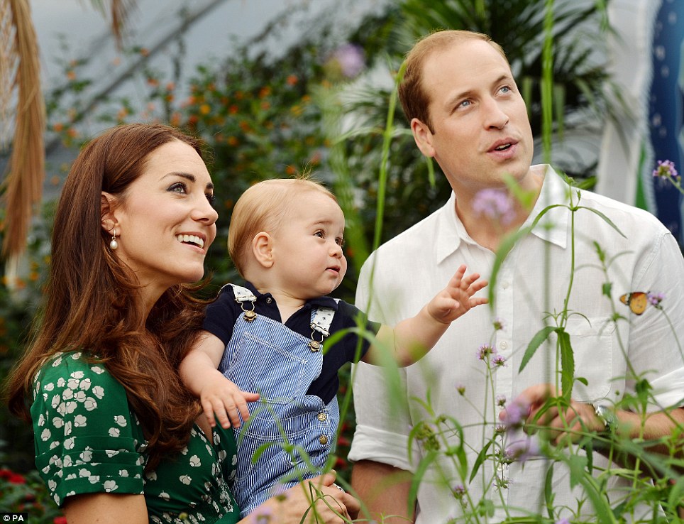乔治王子过周岁生日 父母恳求“不要再送礼物”