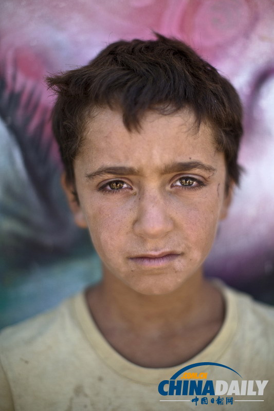 叙利亚内战摧毁美好童年 稚气未脱孩童直面残酷现实