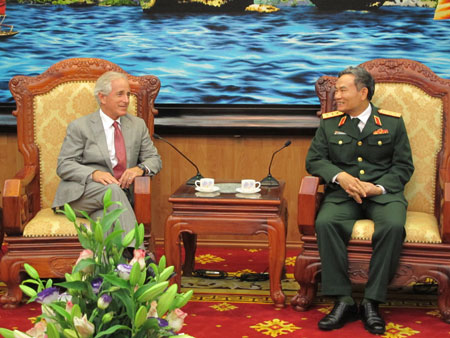 越媒：美国正研究取消向越南出售杀伤性武器禁令