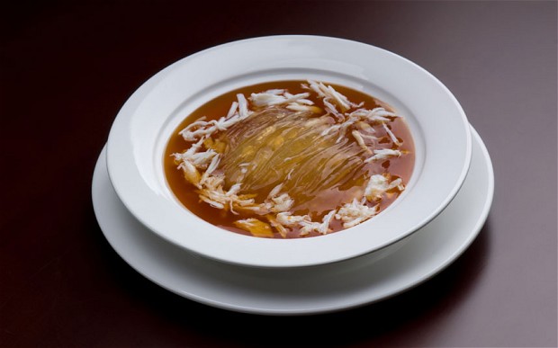 外媒：鱼翅羹淡出中国餐桌