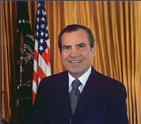 尼克松政治生涯起起落落 媒体作用有几何？