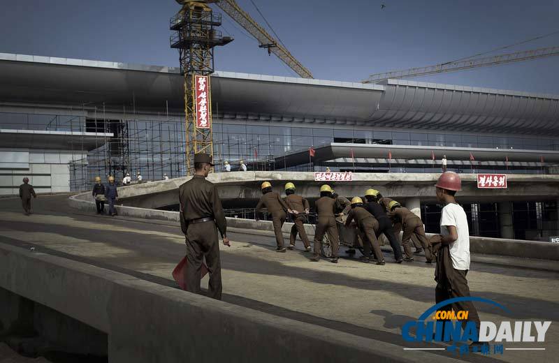 走访平壤各大工程项目 感受朝鲜中心城市建设决心
