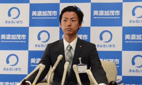 日本受贿市长获保释 继续当市长