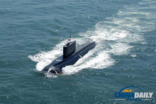 外媒热议中国“超音速潜艇”：上海到旧金山仅需100分钟