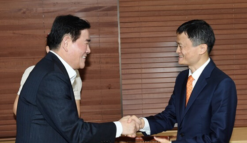 韩政府力促进韩企进军中国 或与天猫等电商合作