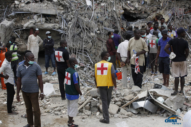 尼日利亚拉各斯一宾馆倒塌 已致46人遇难