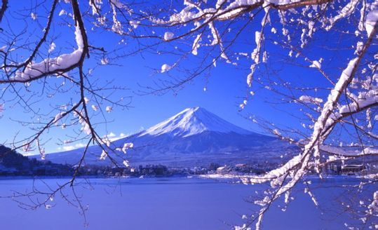 日本拟制定计划预防富士山突然喷发