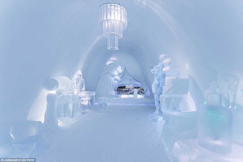 瑞典冰雪酒店开始重建 年底再度开门迎客（图）