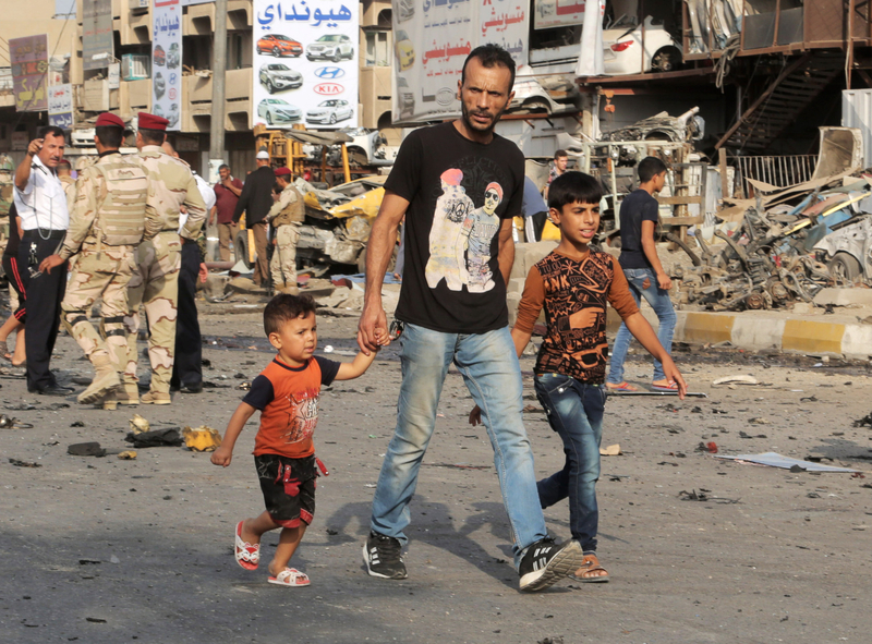 伊拉克首都再遭汽车炸弹袭击 造成数十人死伤