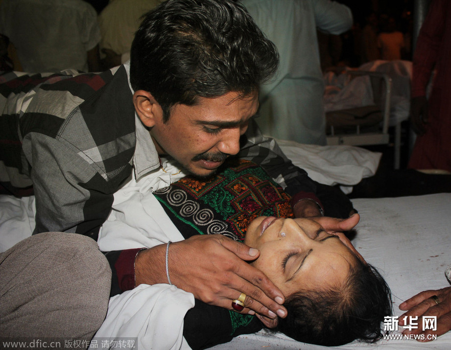 巴基斯坦拉合尔自杀式袭击致死人数上升至55人(组图)