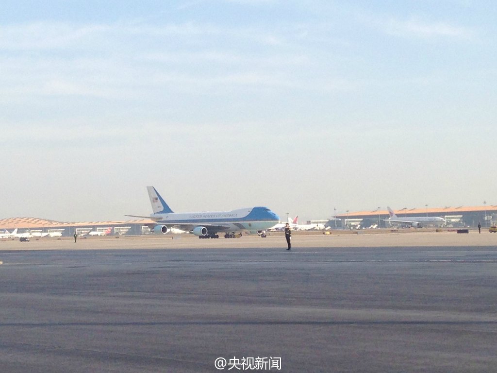 奥巴马抵达北京 将会见习近平