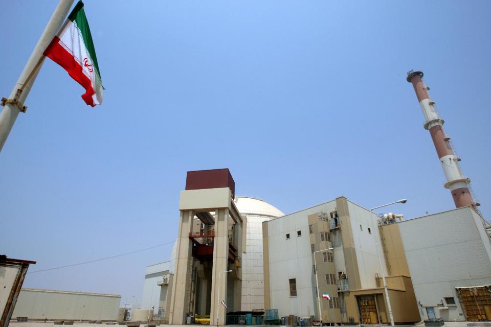 俄罗斯将为伊朗建造八座核电站