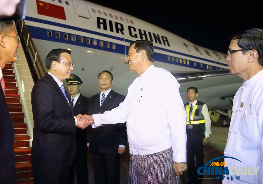 李克强出席缅甸总统吴登盛夫妇举行的欢迎晚宴