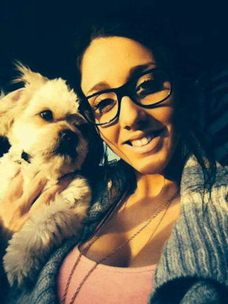 “全球最性感女罪犯”承认30项犯罪指控 或被终身监禁