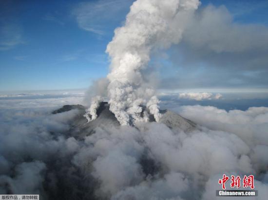 御岳山喷发火山灰近50万吨 相当此前大规模喷发