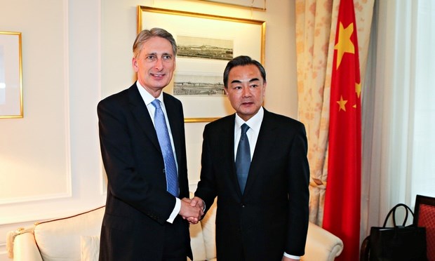 英国议员团计划访问中国 因涉香港言论被取消行程
