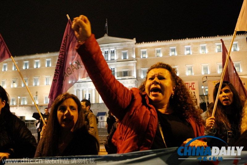 希腊议会投票表决2015财政预算 民众示威反对紧缩政策
