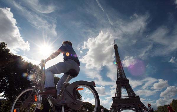 巴黎女市长宣布“抗霾”计划：2020年前全面取缔柴油车