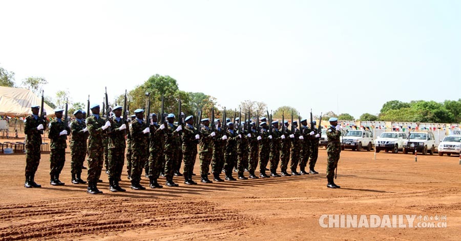 南苏丹中国维和部队共庆肯尼亚第51个独立日
