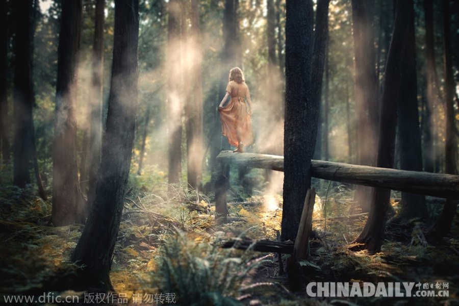 加拿大摄影师空灵自拍照 与自然融为一体