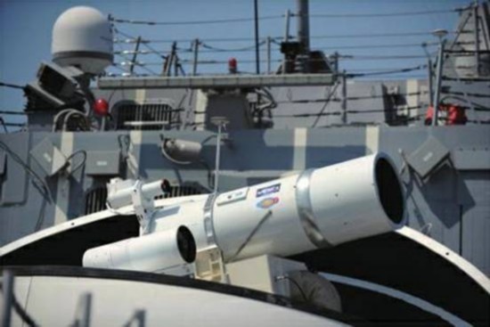 美海军部署激光武器 更强型号拟2016年上舰