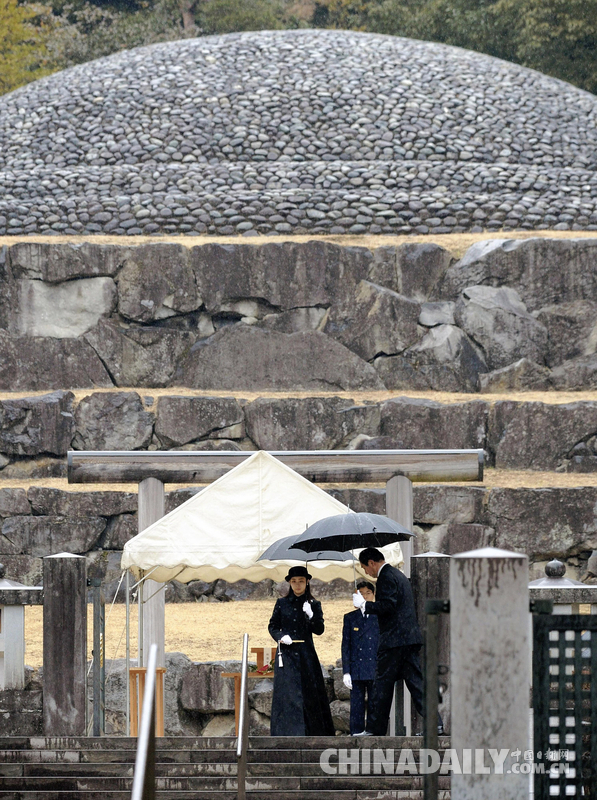 日本佳子公主祭拜皇陵 向祖先报告自己成年