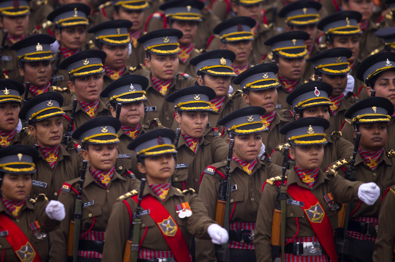 印度为共和国日大阅兵举行带装彩排